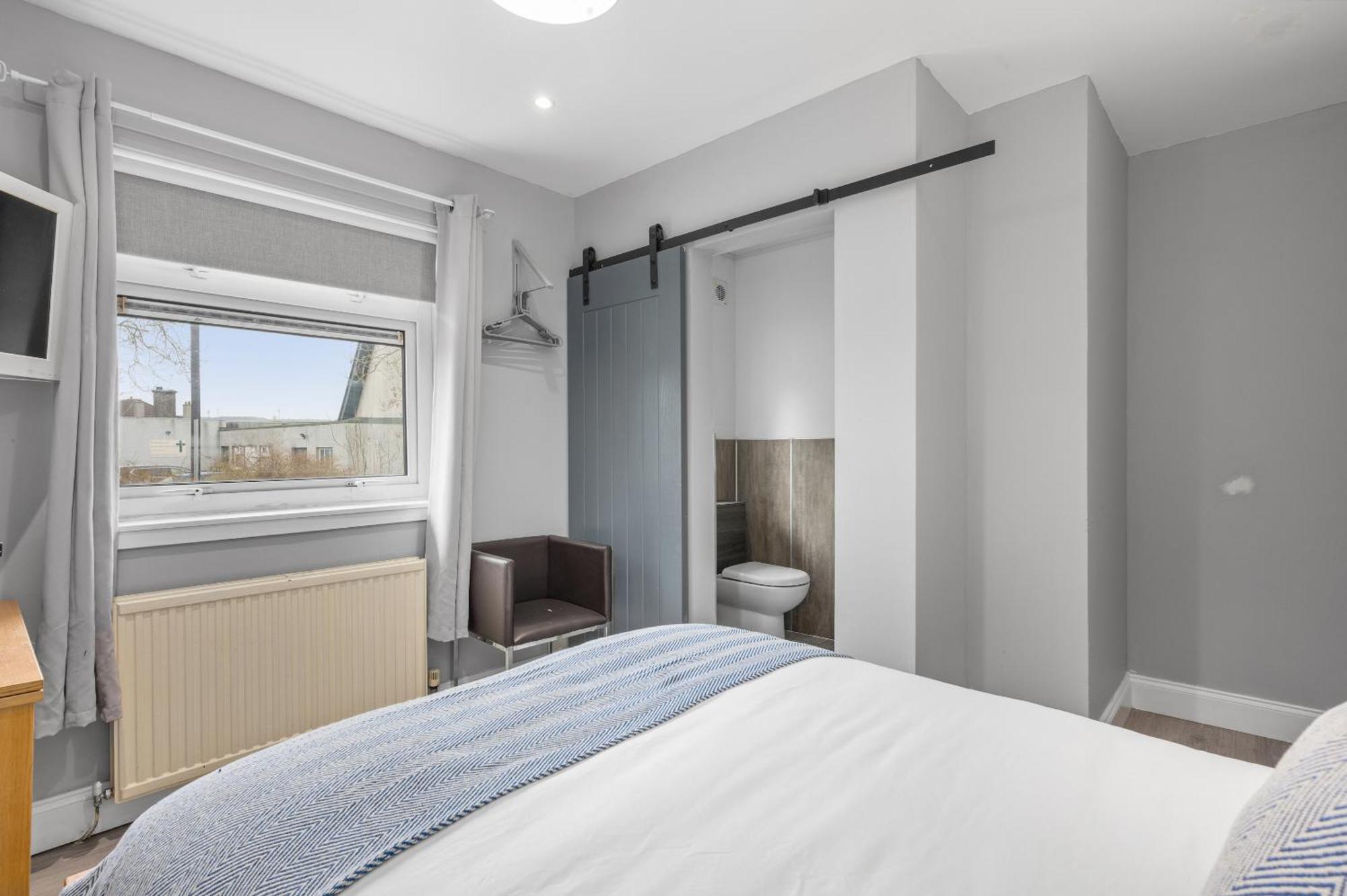 Queensferry Guest House Rosyth Δωμάτιο φωτογραφία